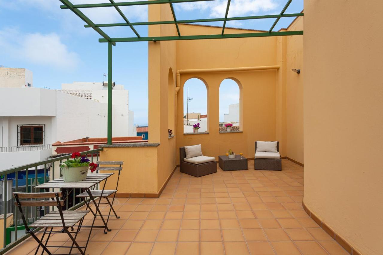 The Yellow House - Solarium - Climatized Pool Gáldar エクステリア 写真