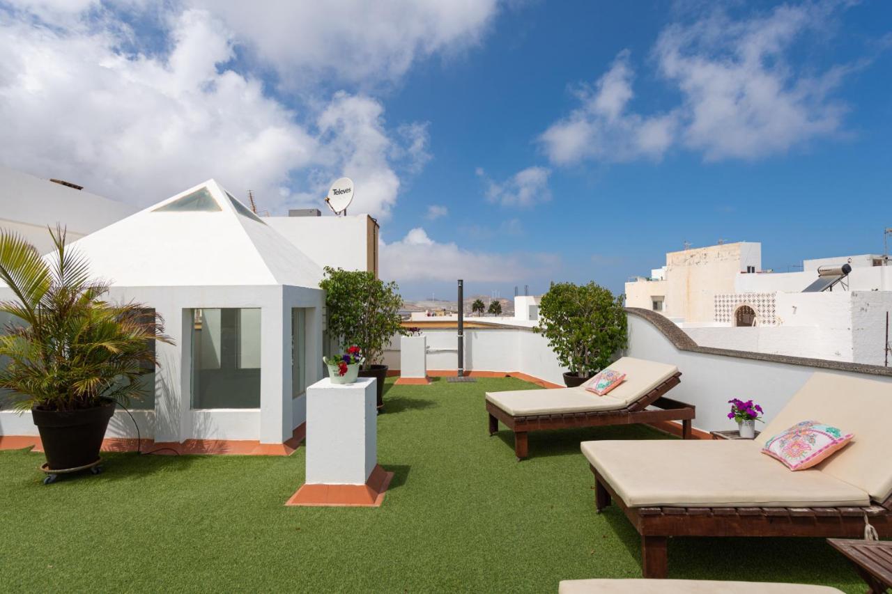 The Yellow House - Solarium - Climatized Pool Gáldar エクステリア 写真